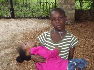 Leah mit Lisa
