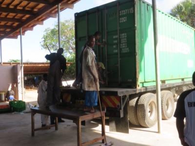 Containerankunft in Kenia 2015