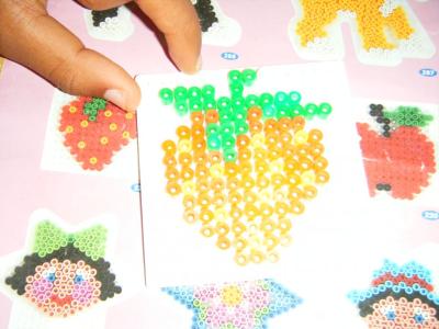 Januar 2016: Bügelperlen, Loops & Scoubidou