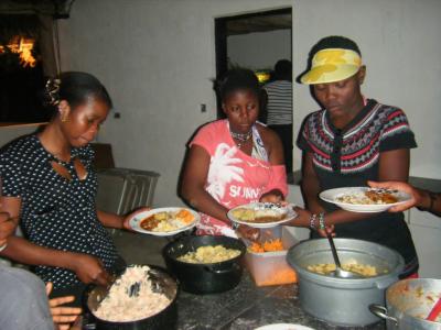 von links: Mwanasha big, Mwanajuma und Lavenda