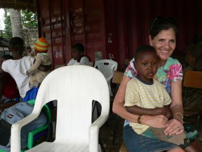 Mama Gudrun mit Gabriel