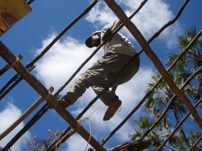 Dachreparatur in Nice-View-Children`s-Village I ....