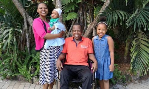 Mshila wieder in Nice View mit seiner Familie