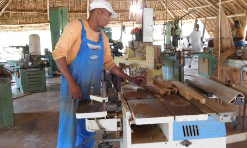 Februar 2017: Schulausflug zur Schreinerei