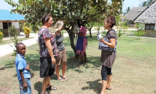 zu Besuch im Kinderdorf in Kenia