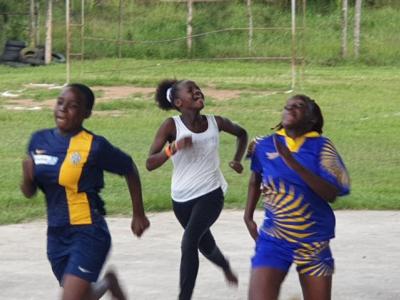 die erfolgreichen Hundertmeterl&auml;ufer