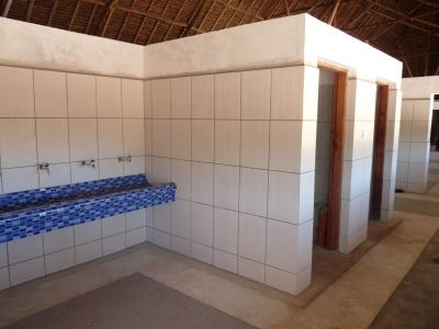 März 2009: Sanitärgebäude März 2009: Sanitärgebäude