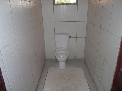 März 2009: Sanitärgebäude März 2009: Sanitärgebäude