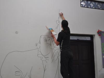 April 2010: Malaktion im Mädchenhaus Nice View II April 2010: Malaktion im Mädchenhaus Nice View II