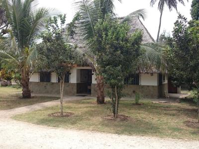 Januar 2015: Nice View II an der Südküste Kenias in Msambweni Januar 2015: Nice View II an der Südküste Kenias in Msambweni